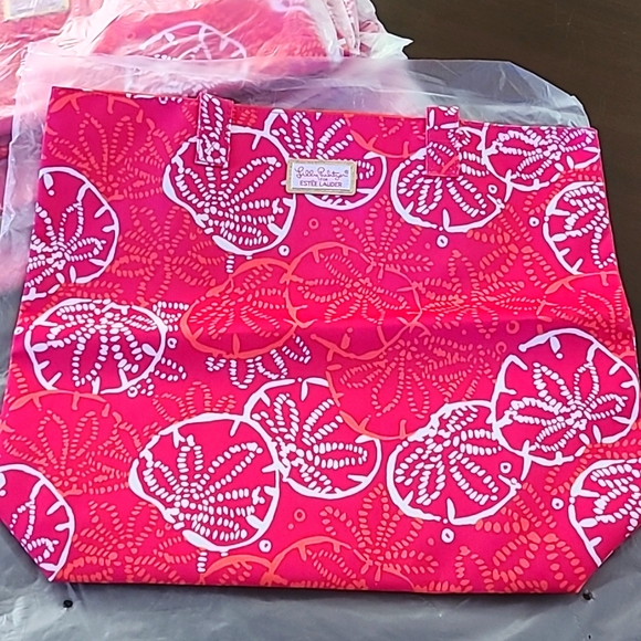 Lilly Pulitzer for Estee Lauder - Picture 1 of 2